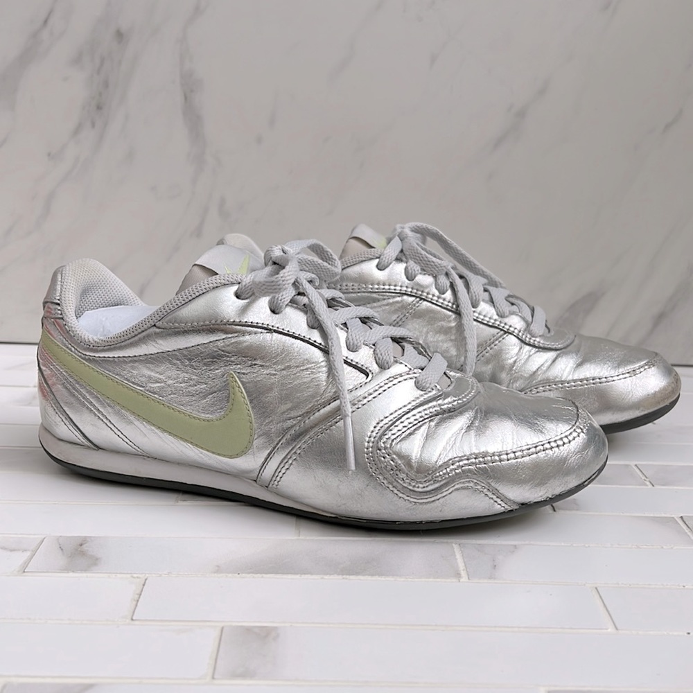 Nike Sprint Sister Silver Metallic Lime Size 5.5